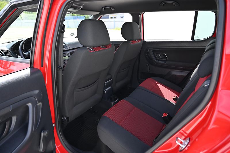 Škoda Fabia 1.2TSI 77KW Monte Carlo 1/2013 - fotka 27 z 41