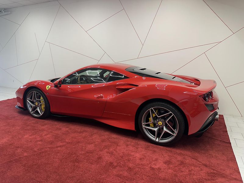 Ferrari F8 (2020) Tributo*360*LIFT*QUIO*TOP SPEC - fotka 3 z 13