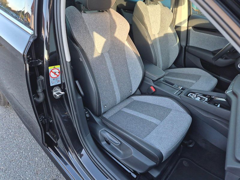 Škoda Octavia (2025) Top Selection 1.5TSi M-HEV 110 - fotka 20 z 32