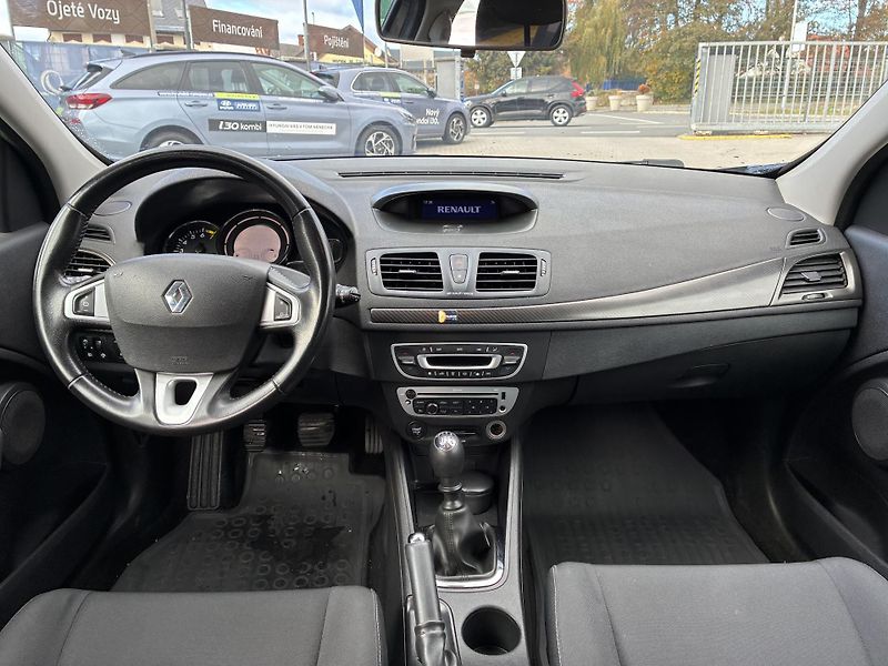Renault Mégane 1,6i 81kW dig.KLIMA TAŽNÉ    - fotka 11 z 24