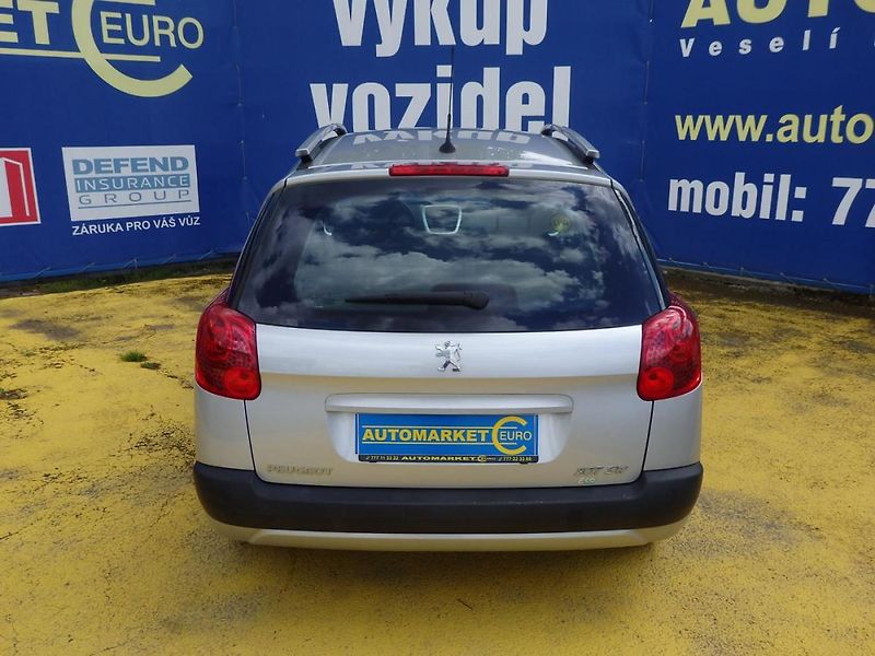 Peugeot 207 1,4 - fotka 5 z 15
