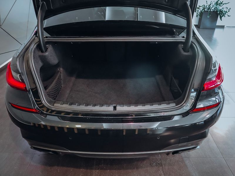 BMW Řada 3 3M340i xDrive 275 kW - fotka 7 z 27