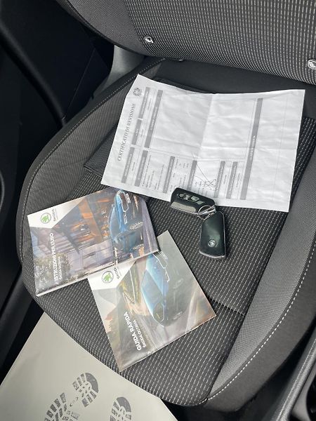 Škoda Octavia 2.0TDi 115PS LED VIRT NAVI DPH - fotka 180 z 189