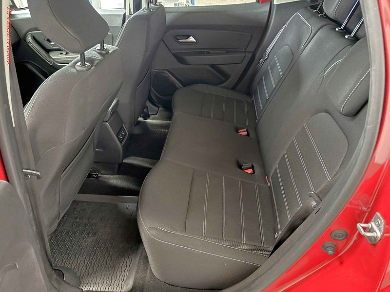 Dacia Duster (2022) 1.3TCe 4x4, 1.maj,ČR, servis - fotka 10 z 18