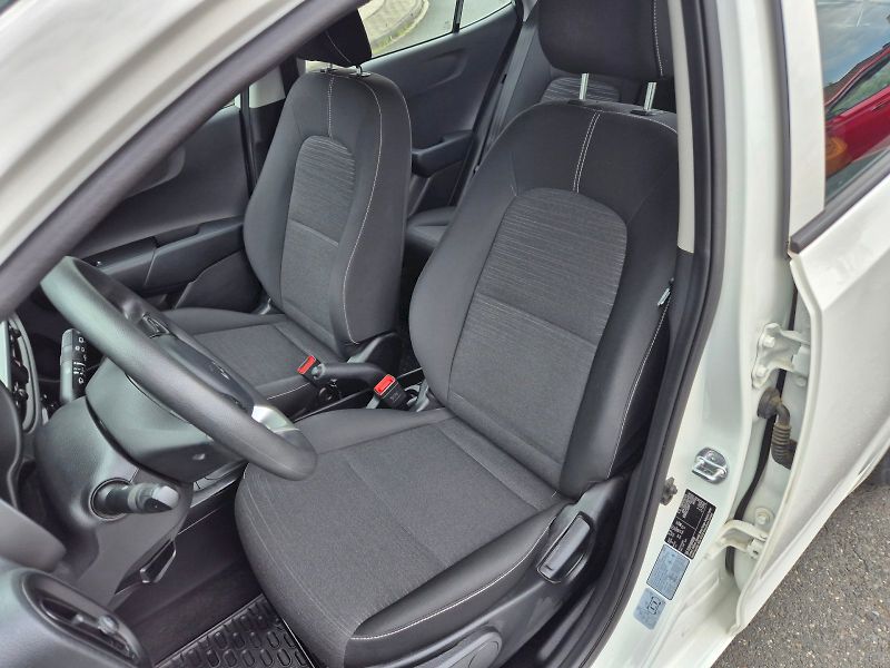 Kia Picanto (2023) Comfort 1.0 CVVT  49 kW 5°manu - fotka 10 z 22