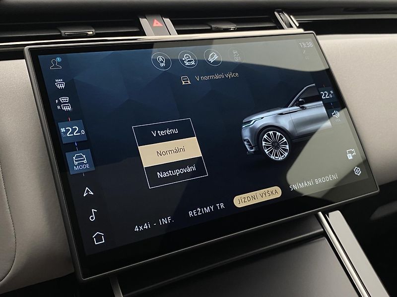 Land Rover Range Rover Velar D300 Dynamic SE REZERVACE - fotka 49 z 61