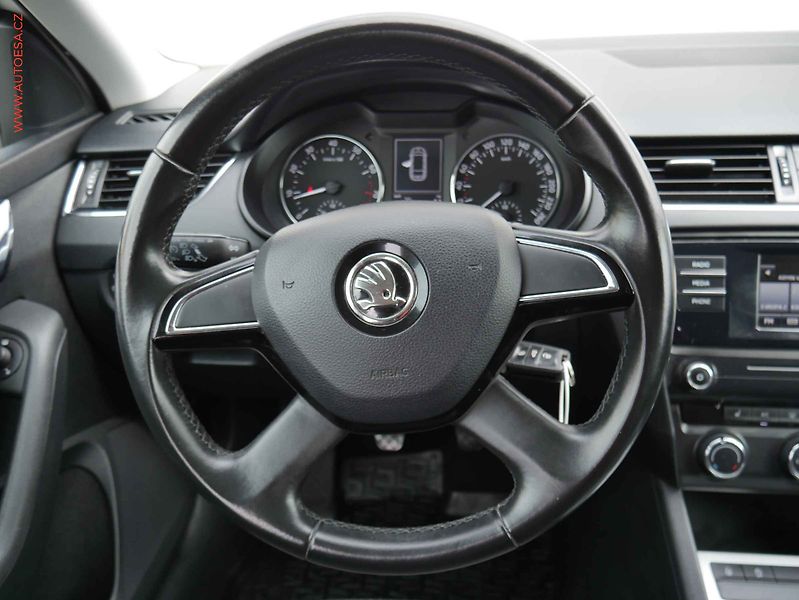 Škoda Octavia (2015) 1.4G-TEC, ČR, Ambition - fotka 12 z 15