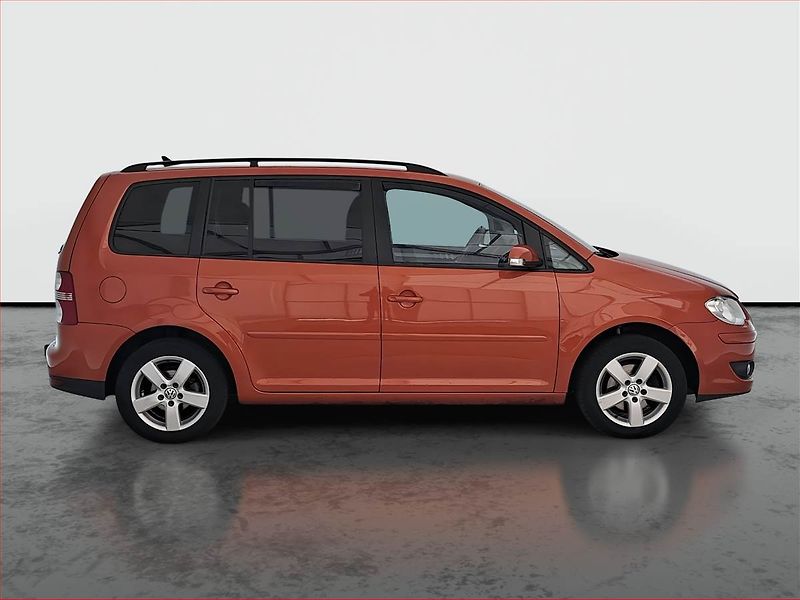 Volkswagen Touran (2009) 1.4 TSI, 7 míst, Tempomat - fotka 6 z 17