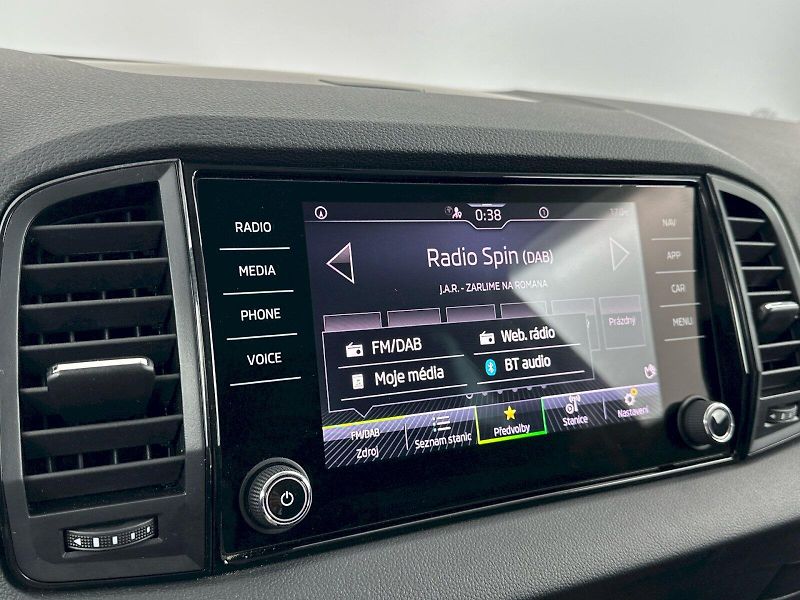 Škoda Karoq (2024) DSG 1.5TSI 110kW Selection Fre - fotka 15 z 31