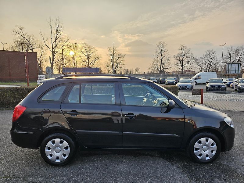 Škoda Fabia 1.4 16v 63kW,KLIMA,8xAIRBAG - fotka 7 z 37
