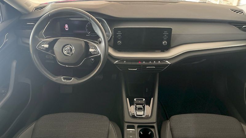 Škoda Octavia (2023) Ambition 1.5TSI 110kW  e-TEC D - fotka 5 z 32