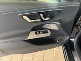 Mercedes-Benz Třídy E 300de 4M kombi AMG linie - náhled 10