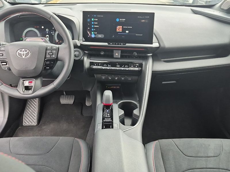 Toyota C-HR 2.0 HEV CVT 4X4 GR SPORT Premi - fotka 12 z 27