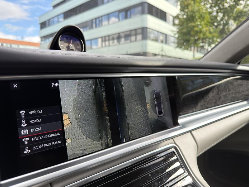 Porsche Panamera (2019) 4S Sport 2.9 324 kW CHRONO - fotka 41 z 51