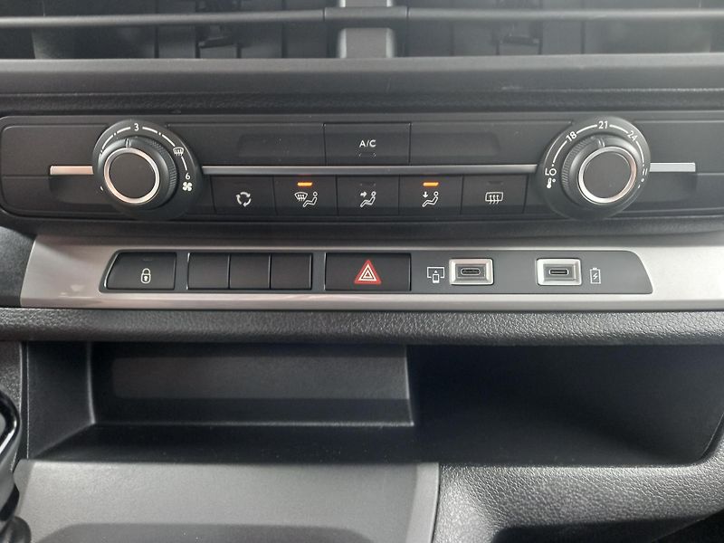 Peugeot Traveller (2026) Active L2 2.2 BlueHDi 150 man - fotka 26 z 26