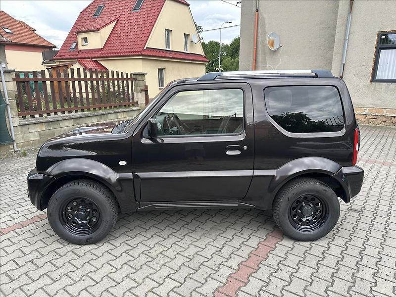 Suzuki Jimny 1,3 4x4 KLIMA - fotka 8 z 19