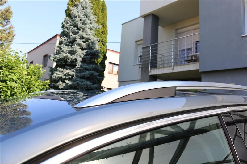 Škoda Superb 2,0 TDi, DSG , 4x4 - fotka 8 z 52