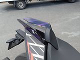 Aprilia Tuono V4 1100 Factory (2026) Shakedown Indigo (sleva 50.0 - náhled 9