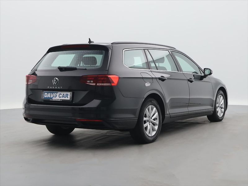 Volkswagen Passat 2,0 110kW BMT DSG Business Var - fotka 7 z 37