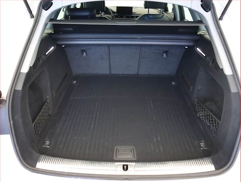 Audi A4 Allroad (2020) 40 TDI - fotka 14 z 23