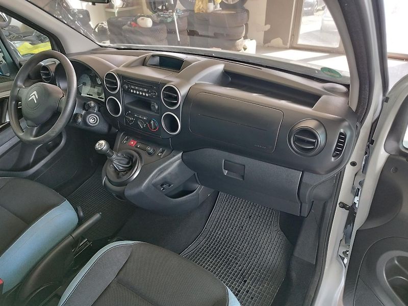 Citroën Berlingo (2014) 1,6i,88KW,LED,KLIMA,SERVISKA - fotka 13 z 26