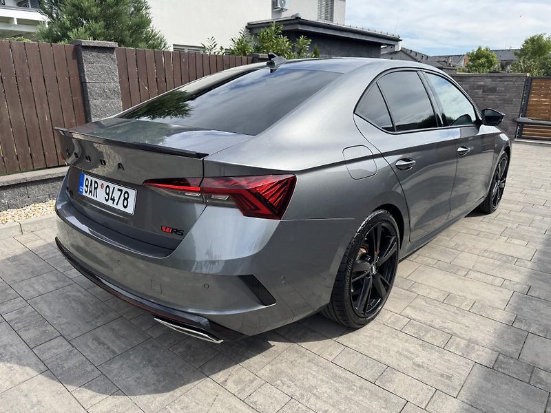 Škoda Octavia (2023) RS 2.0 TSI 180kW DSG | MATRIX - fotka 11 z 44