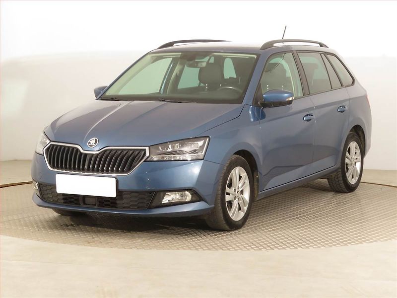 Škoda Fabia (2021) Style Plus 1.0 TSI, Automat - fotka 2 z 17