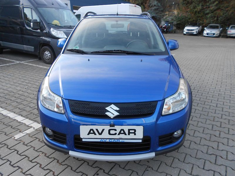 Suzuki SX4 1,6i 79kW 4X4 ČR - fotka 2 z 12