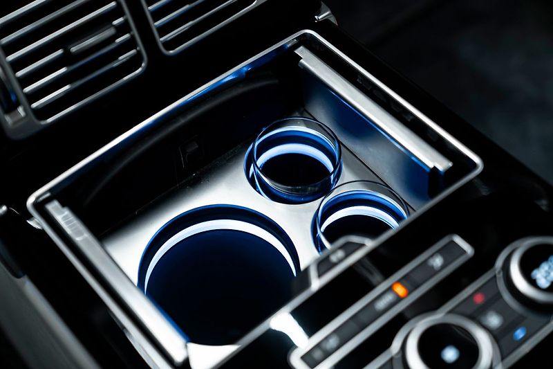 Land Rover Range Rover SV Autobiography Long - fotka 26 z 39