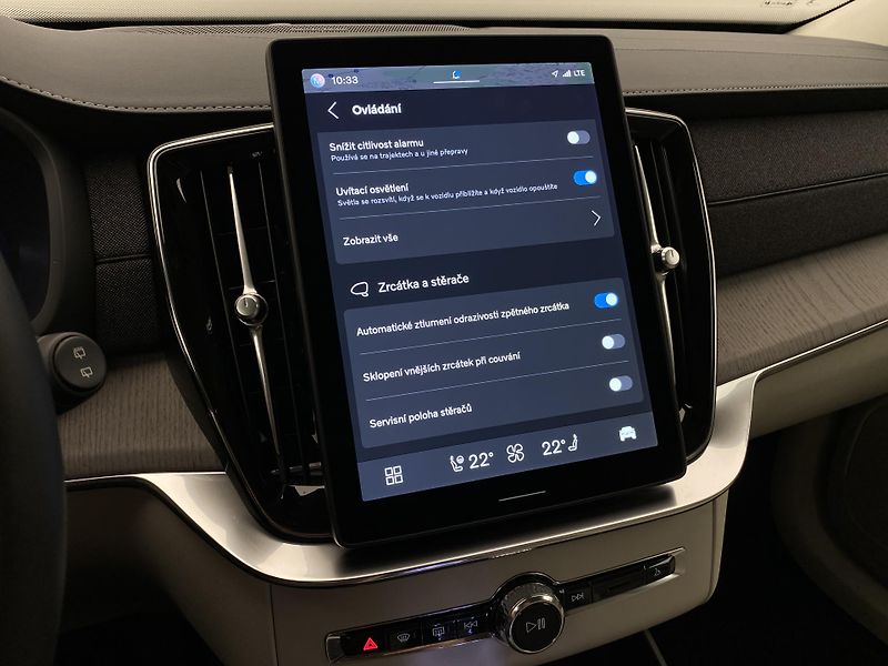 Volvo XC90 T8 AWD RECHARGE BRIGHT PLUS 7m - fotka 55 z 67