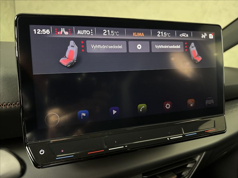 Cupra Born 150kW LED Tepelko Kamera - fotka 44 z 50