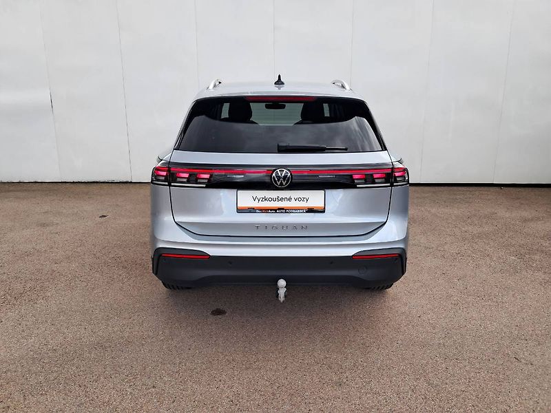 Volkswagen Tiguan (2024) LIFE 2.0 TDI / 110 kW DSG7 Peo - fotka 28 z 31