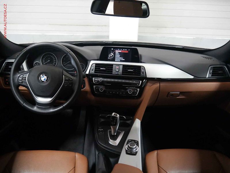 BMW Řada 3 (2016) 2.0 TDI GT, AT, LED, kůže - fotka 8 z 23