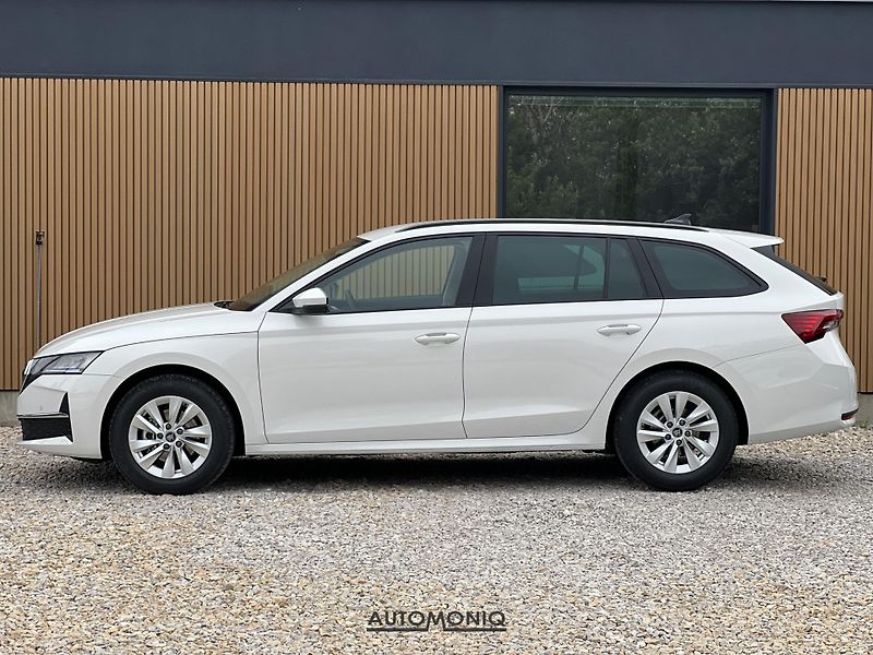 Škoda Octavia (2025) Combi 1.5 TSI DSG LED, Kamera - fotka 7 z 25