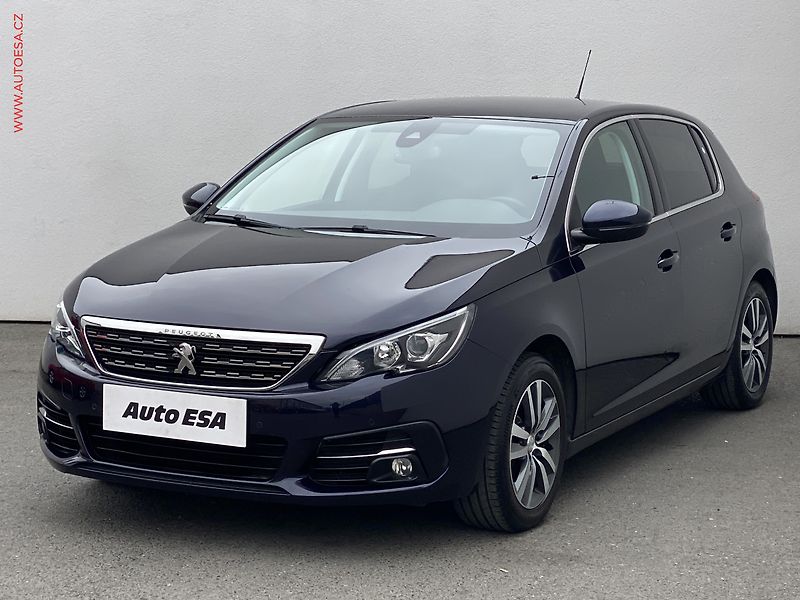 Peugeot 308 (2019) 1.2PT, Allure, AT, navi, TZ - fotka 3 z 18