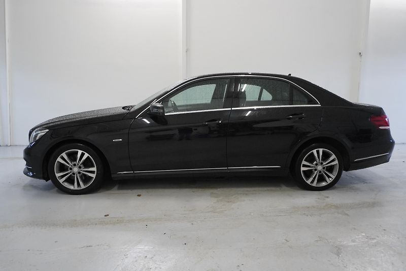 Mercedes-Benz Třídy E (2015)  3,0 V6 BLUETEC AUTOMAT - fotka 8 z 23
