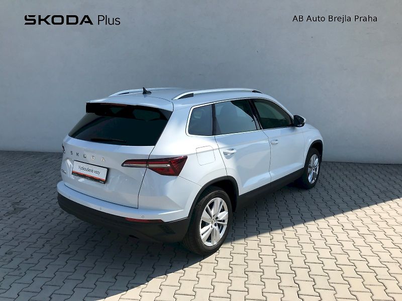 Škoda Karoq (2024) SEL TS 110/1.5 A7F - fotka 2 z 27