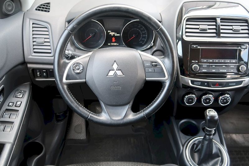 Mitsubishi ASX (2014) 1,8 Di-D 110 kW - fotka 20 z 26