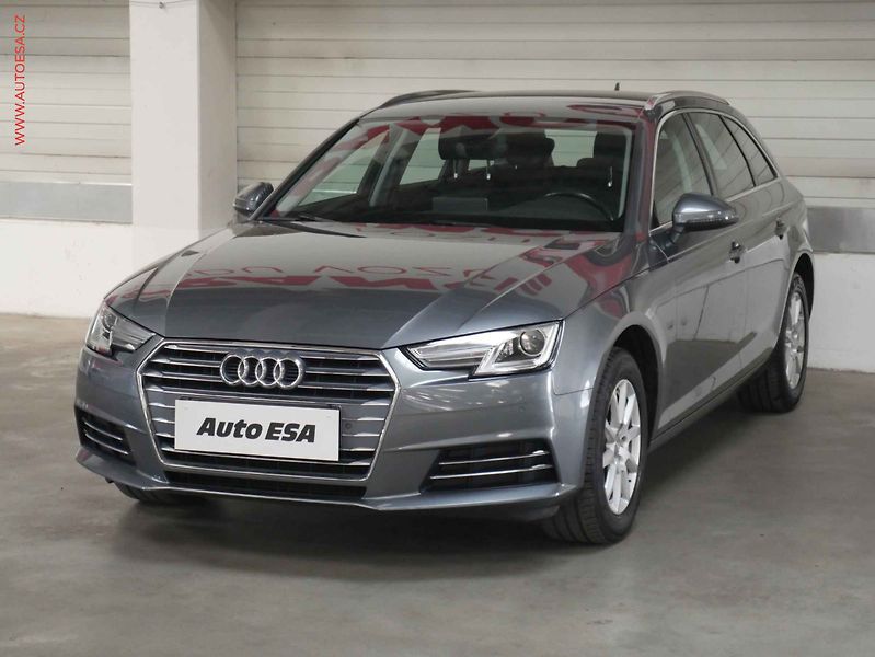 Audi A4 (2017) 2.0 TDI, 2.maj, AC, temp - fotka 3 z 23