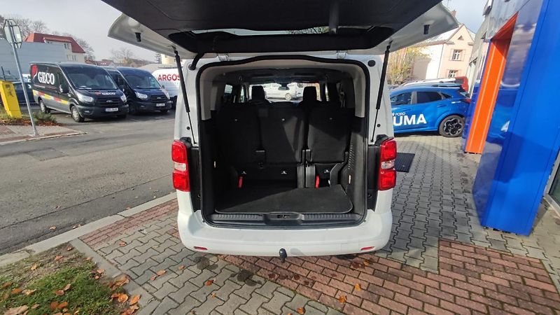 Peugeot Traveller (2017) Traveller 1.6 85kW - fotka 11 z 28
