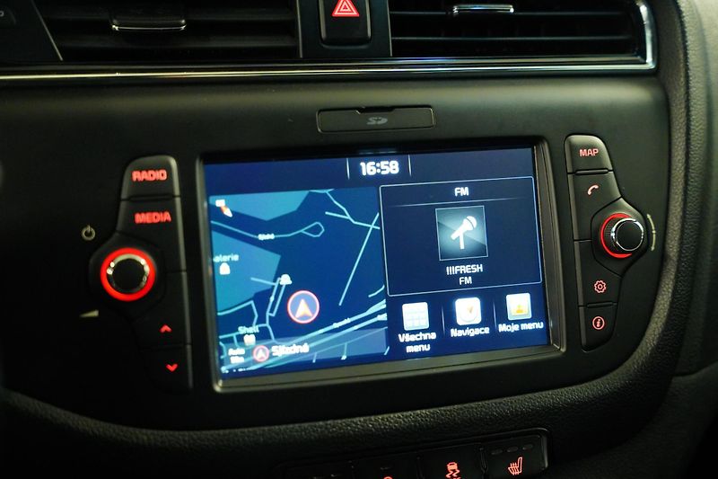 Kia Ceed - fotka 19 z 26