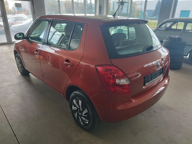 Škoda Fabia (2014) 1,2i 44KW KLIMA NOVÉ ROZVODY - fotka 8 z 23