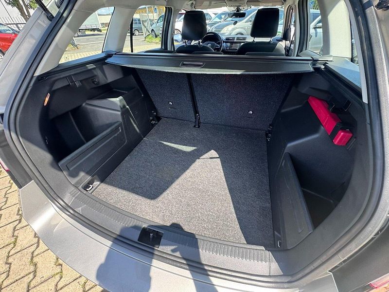 Škoda Fabia (2015) 1,2 TSI 81 KW 2. MAJ KILOMETRY - fotka 41 z 50