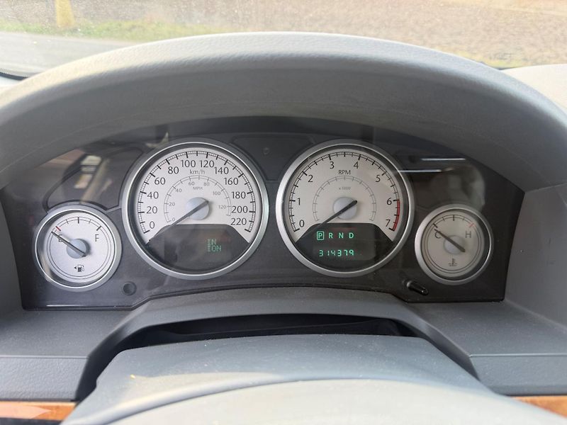 Chrysler Grand Voyager (2008) 3,8 V6 LPG Limited 2008 - fotka 17 z 20