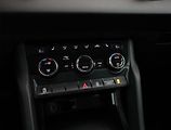 Škoda Karoq (2018) 1.0 TSI, Navi, Tempomat - náhled 10