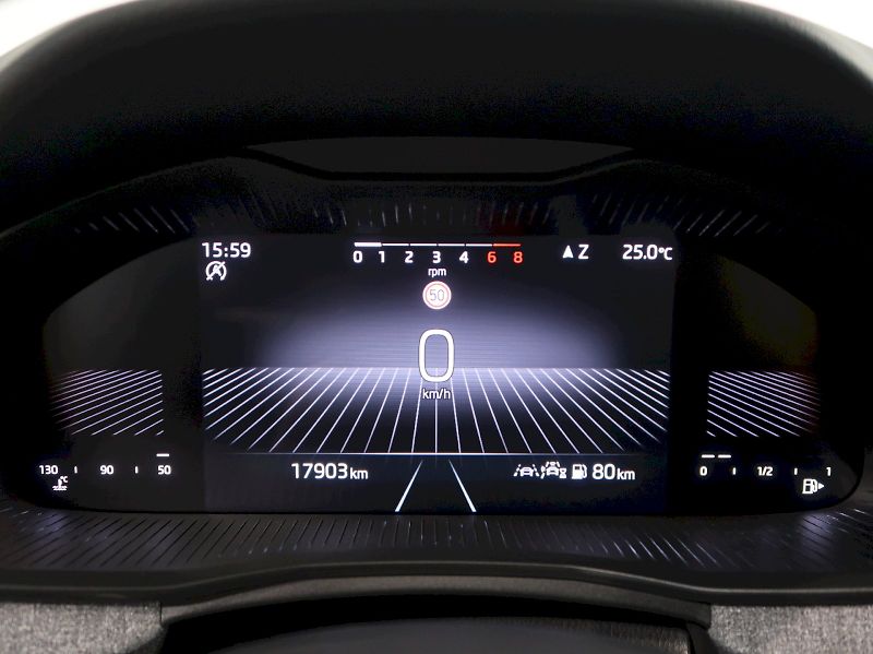 Škoda Scala (2025) SELECTION 1.0TSI 85KW - fotka 18 z 39
