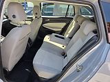 Volkswagen Golf (2023) 2.0 TDI DSG - náhled 33
