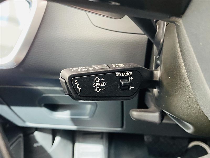Audi A6 2,0 40 TDI Avant Sport - fotka 15 z 29