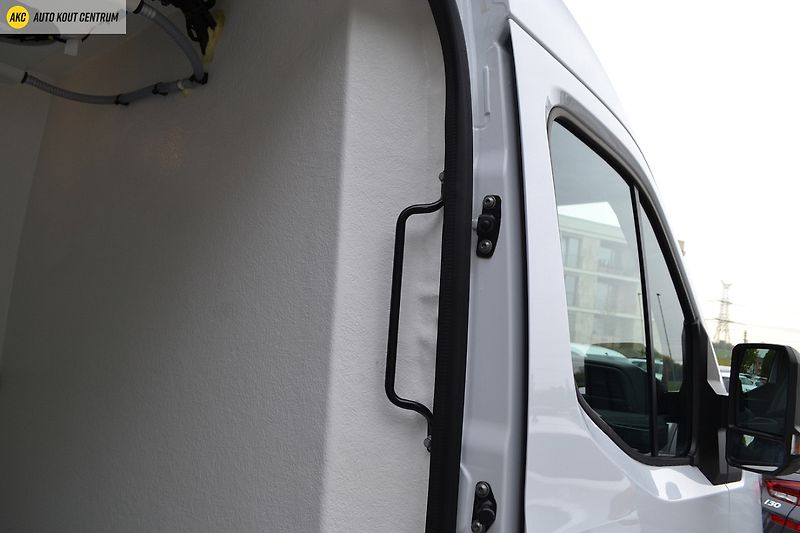 Renault Master L3H2P3 BLUE DCI 170 EXTRA CHLA - fotka 26 z 67