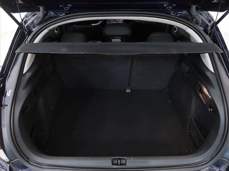 Citroën C4 (2016) 1.2 PureTech, Serv.kniha - fotka 12 z 12